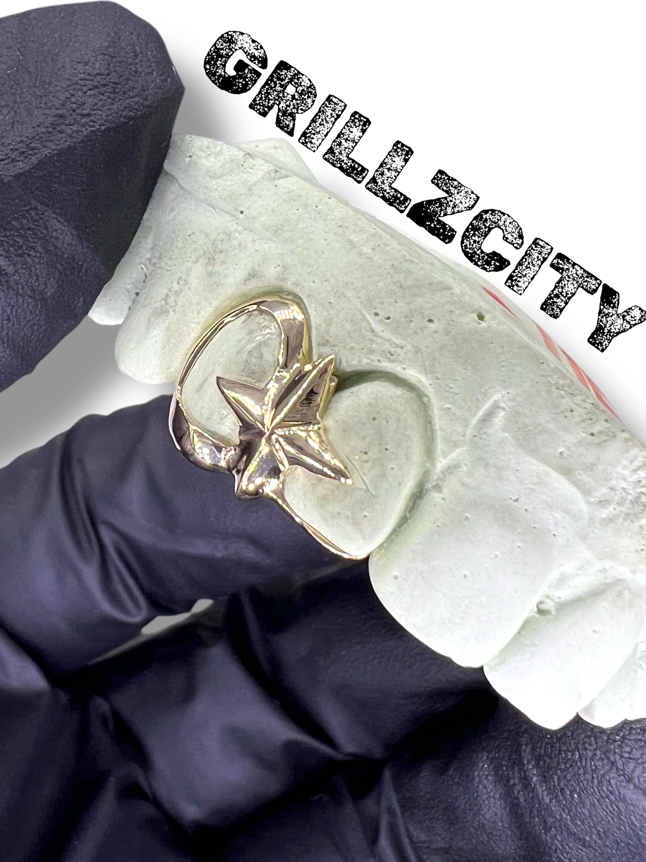 Custom Fit grillz  2 Teeth with star women Grillz fangs cap /925 Silver Slugs Grillz , window grillz Lisa Star with fangs with free mold kit - GrillzCity