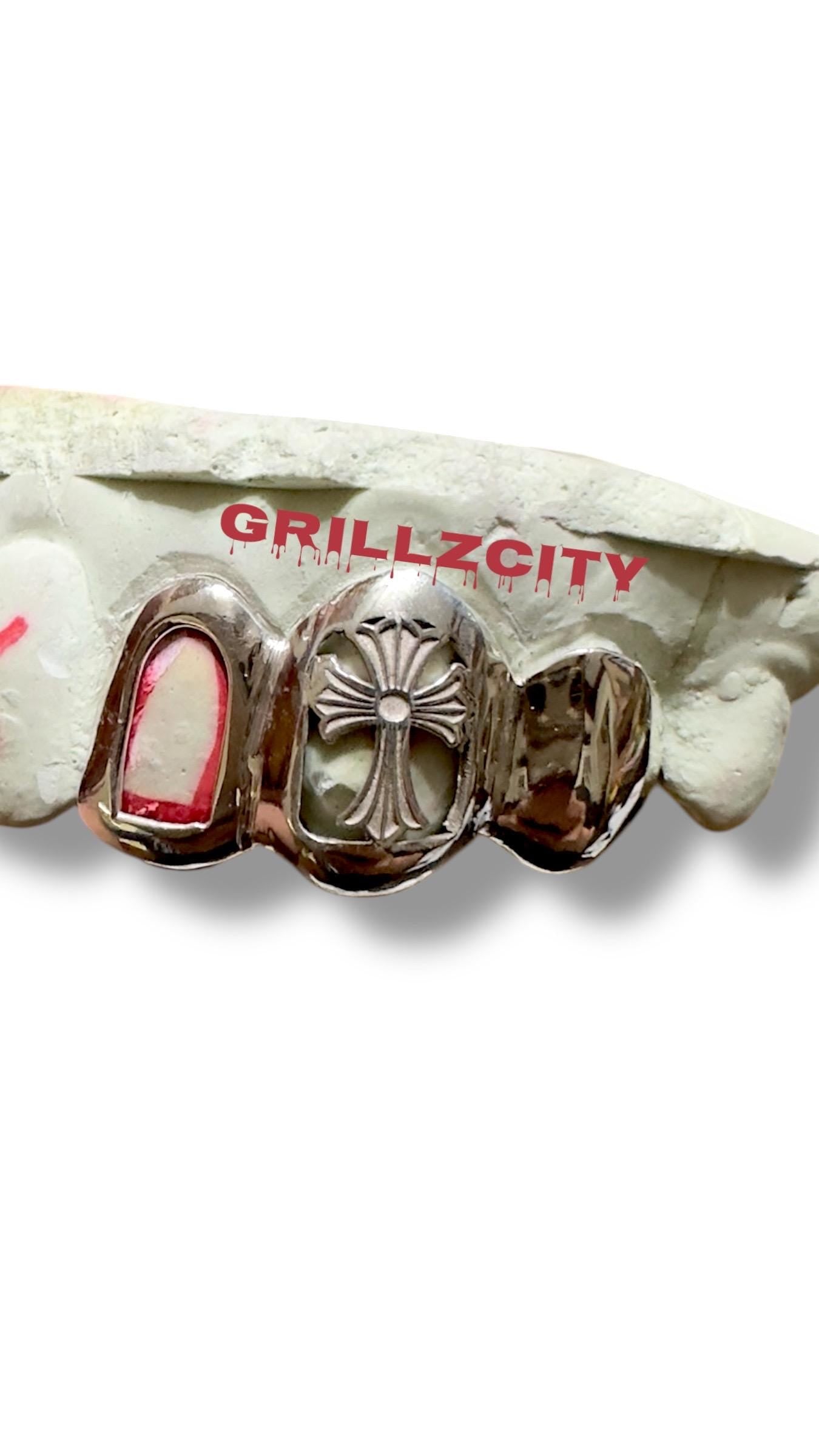 Custom Fit high polish grillz 3 Teeth with open face window Chrome Cross grillz fangs /gold Silver Slugs grillz with fangs for women and men - GrillzCity