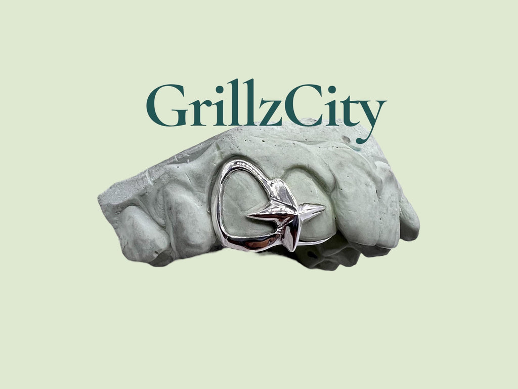 Custom Fit grillz  2 Teeth with star women Grillz fangs cap /925 Silver Slugs Grillz , window grillz Lisa Star - GrillzCity 