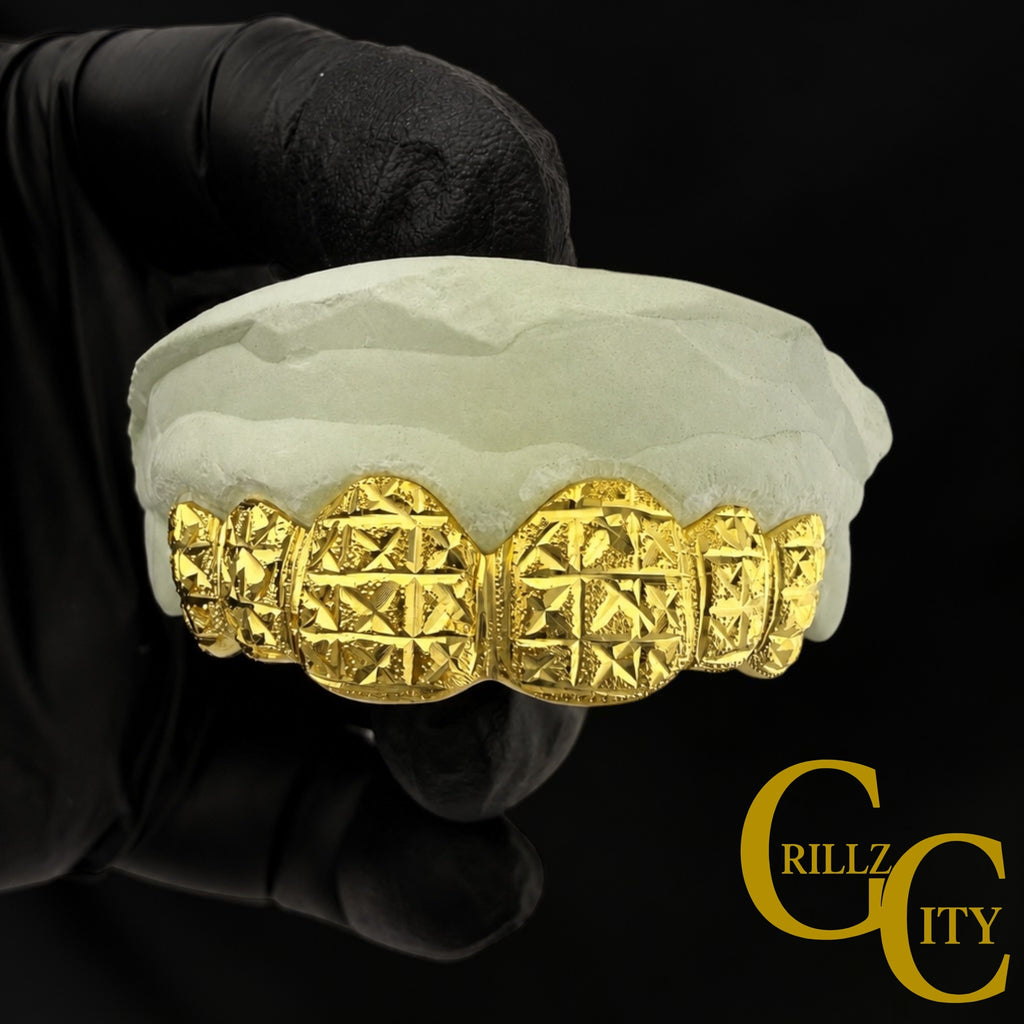 Grillz Gold Teeth / Custom Gold Grillz / 925 Silver Teeth Diamond dust Princess Cut design handmade Grillz