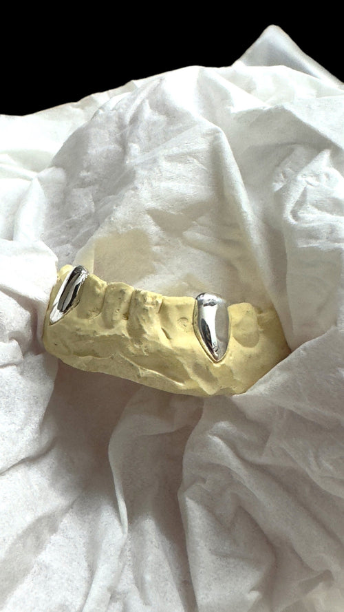 Custom Fit grillz  2 Teeth Gold Grillz fangs / 925 Silver Slugs Grillz , grillz with fangs / Vampire grillz with free mold kit free shipping - GrillzCity 